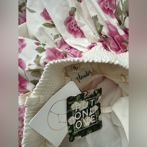 Pleiades Pink Roses Windsong - Picture 7 of 7